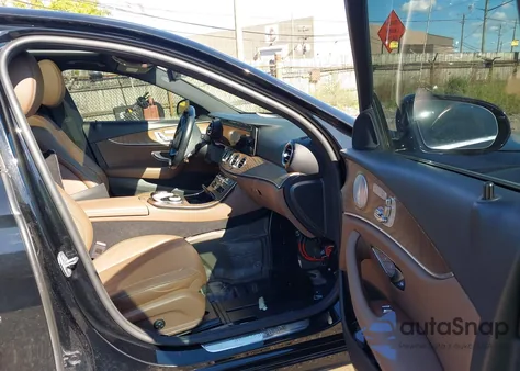 2018 Mercedes-Benz E 300 4Matic from USA, damaged, VIN WDDZF4KB3JA335105